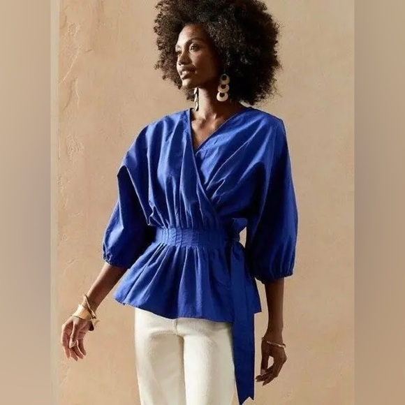 NWT! BANANA REPUBLIC VOLTAGE BLUE BALLOON SLEEVE WRAP TOP - SIZE SMALL🗺️ - Picture 2 of 6